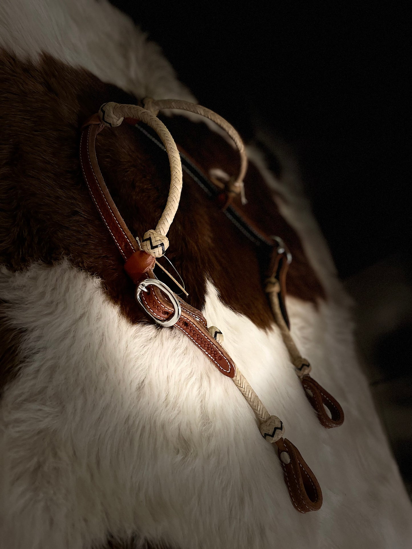 Wwr enöras träns Brown leather råhud