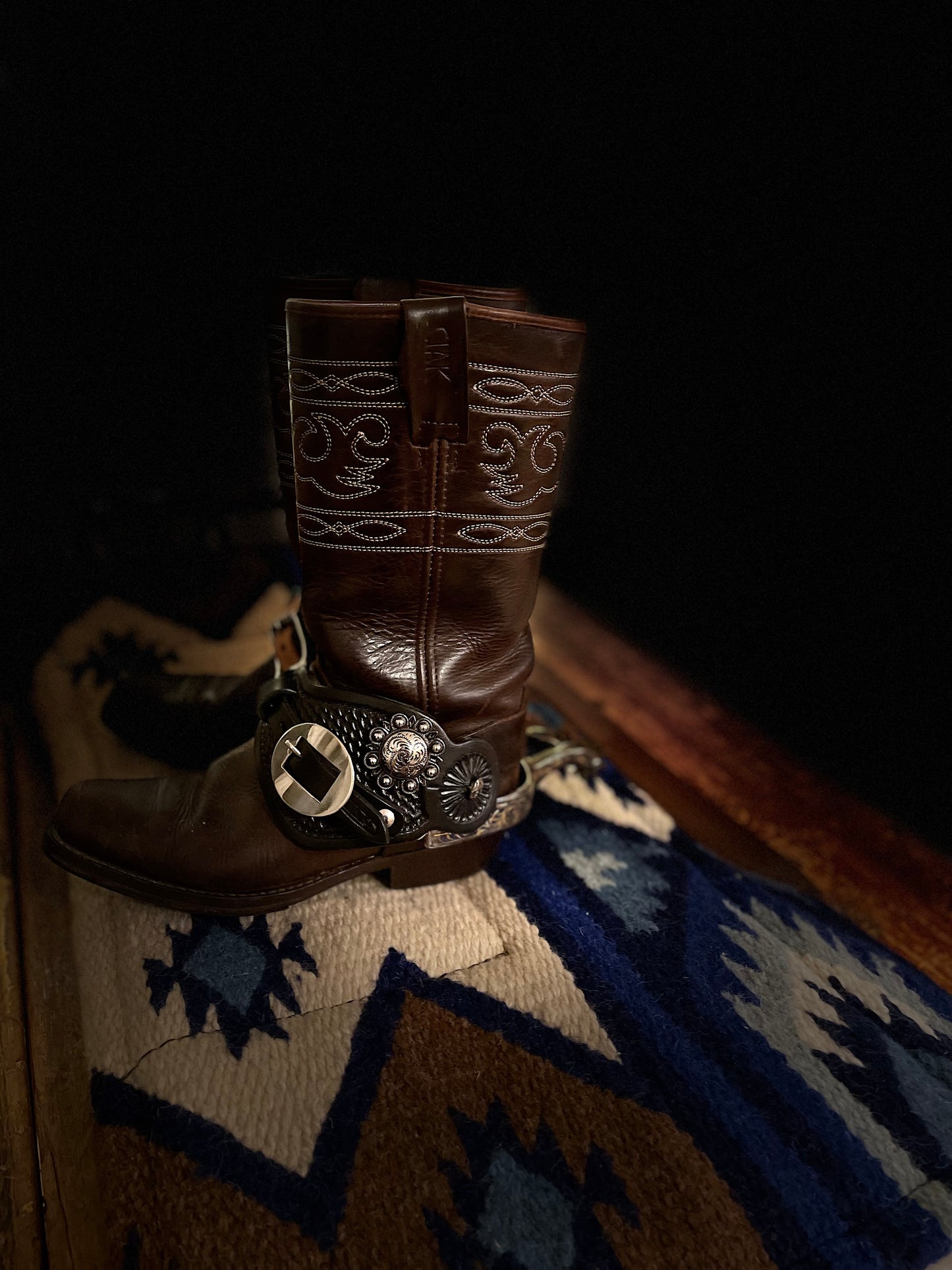 Wwr spurs leather Black Betty