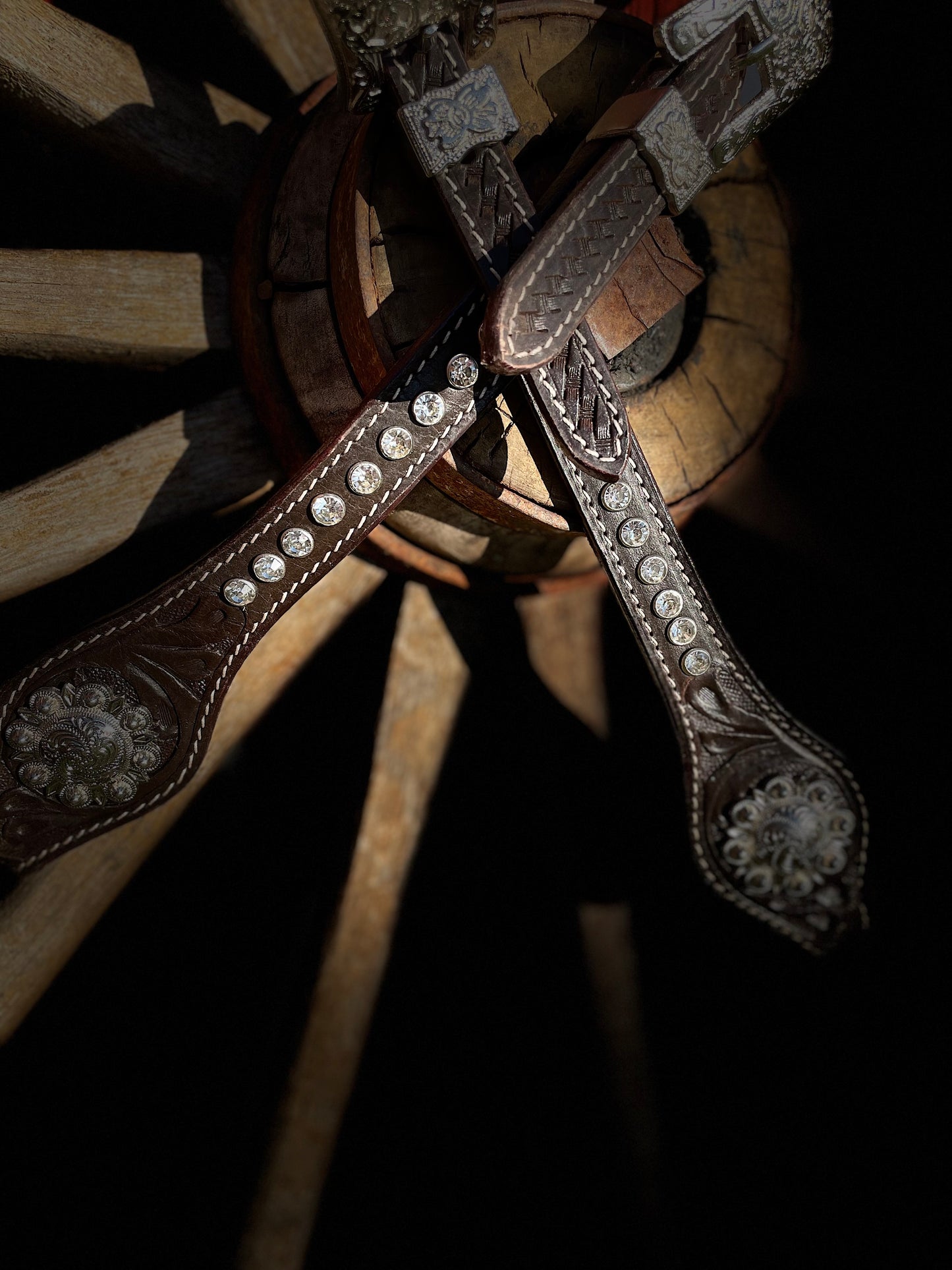 WWR träns brown leather bling one ear leather