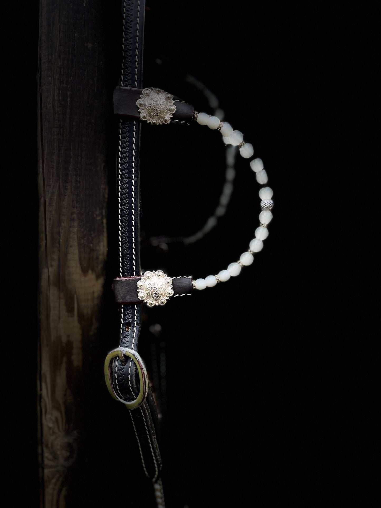 WWR träns black show pearls dreaming 2 ears