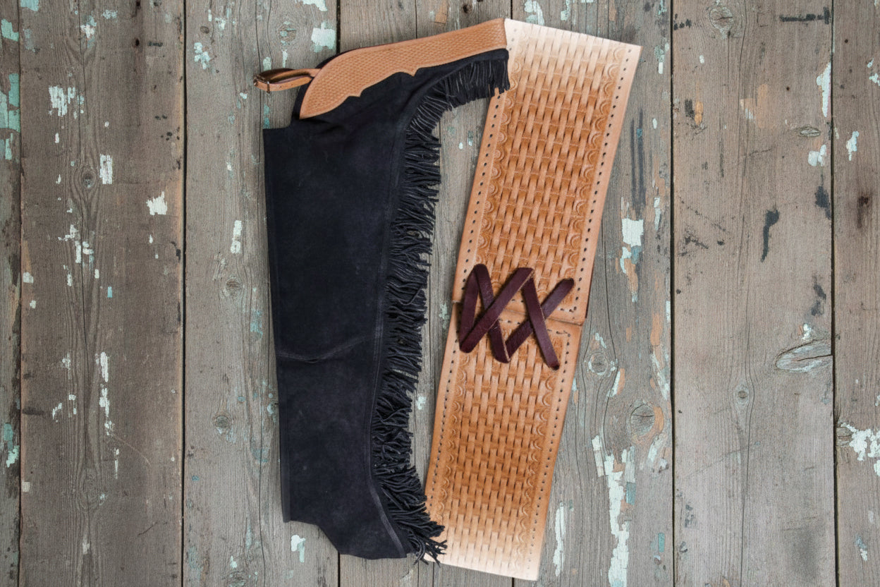 Svarta Showchaps med Dropp – Eleganta & Snygga för Western Show